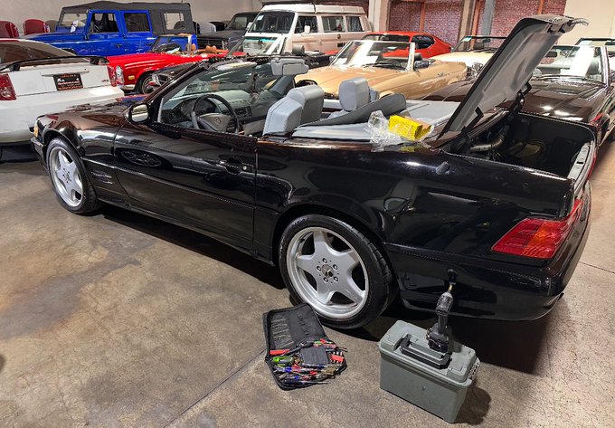 Interior roof mechanism fix